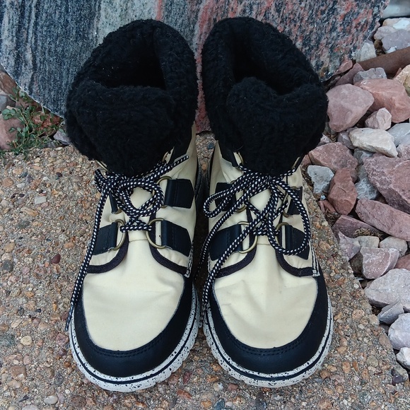 Sorel Whitney waterproof ankles boots women's 7.5 - Picture 3 of 9